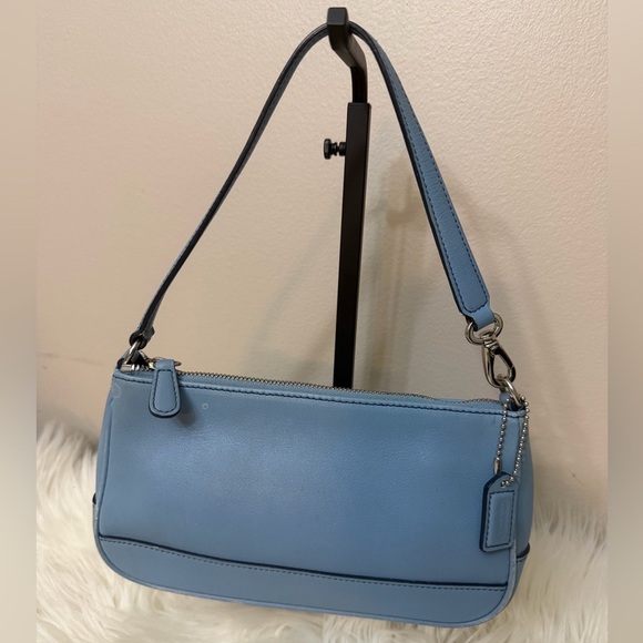 Coach Handbags - Vintage COACH Hampton Light Blue
Leather Demi Shoulder Purse Y2K 7785